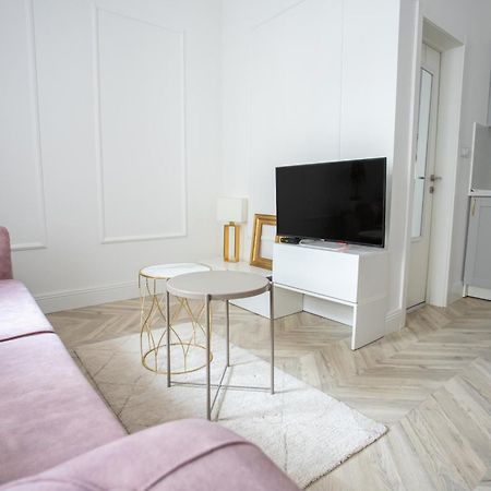 Etoile City Center Apartments بلغراد المظهر الخارجي الصورة